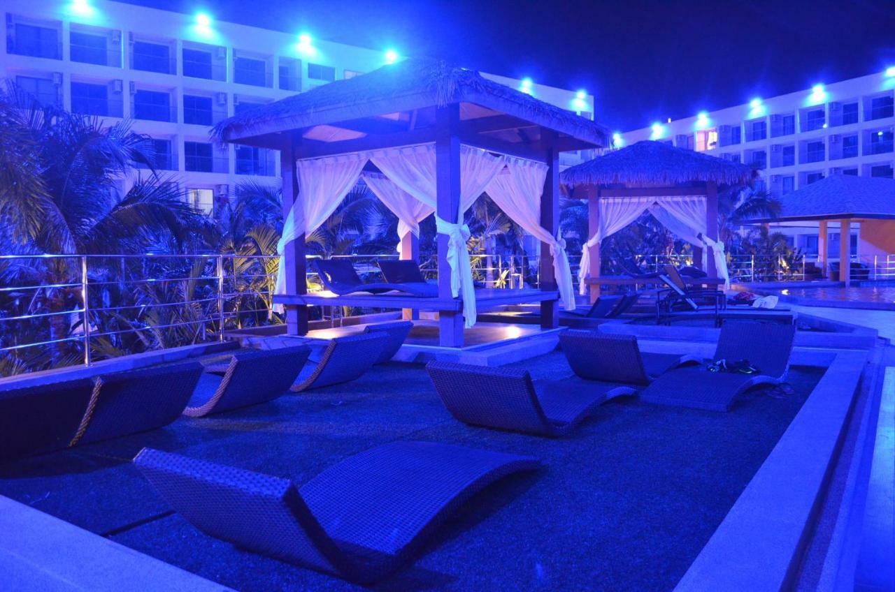 Maldives Laguna Beach Resort 3 Pantai Jomtien Luaran gambar